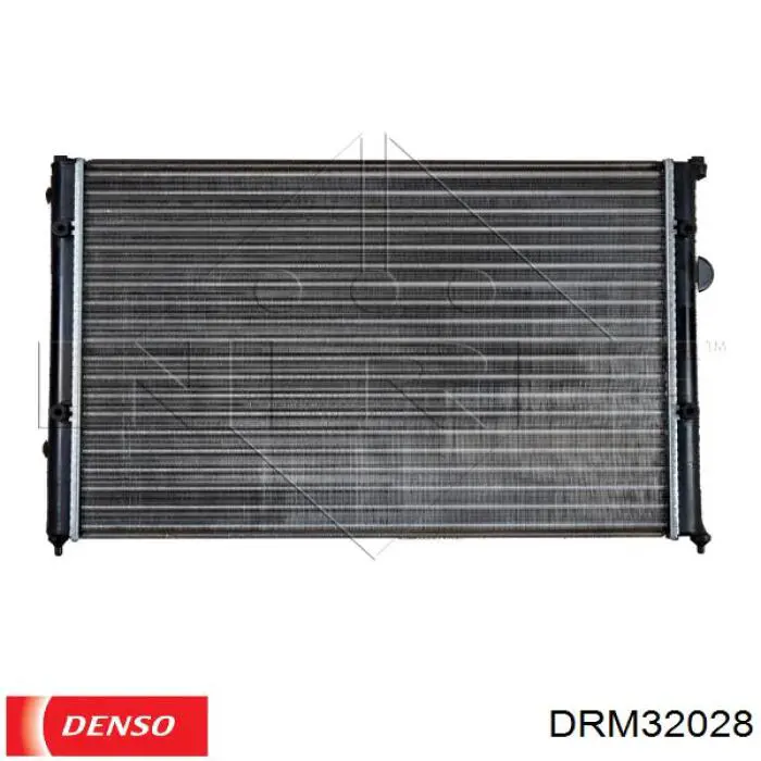 DRM32028 Denso radiador