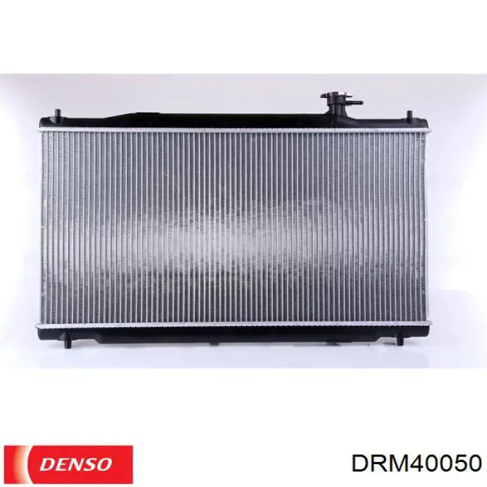 DRM40050 Denso radiador refrigeración del motor