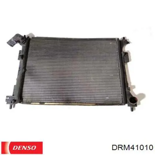 DRM41010 Denso radiador