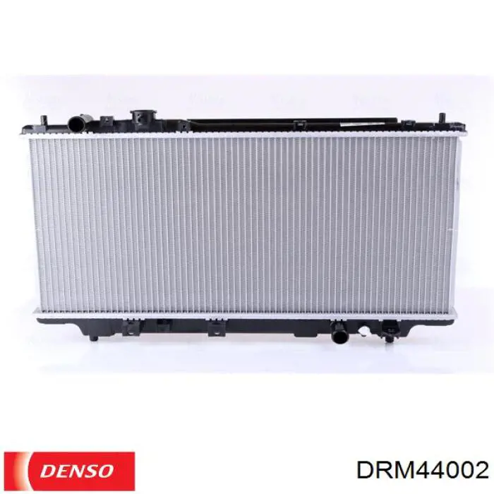 DRM44002 Denso radiador
