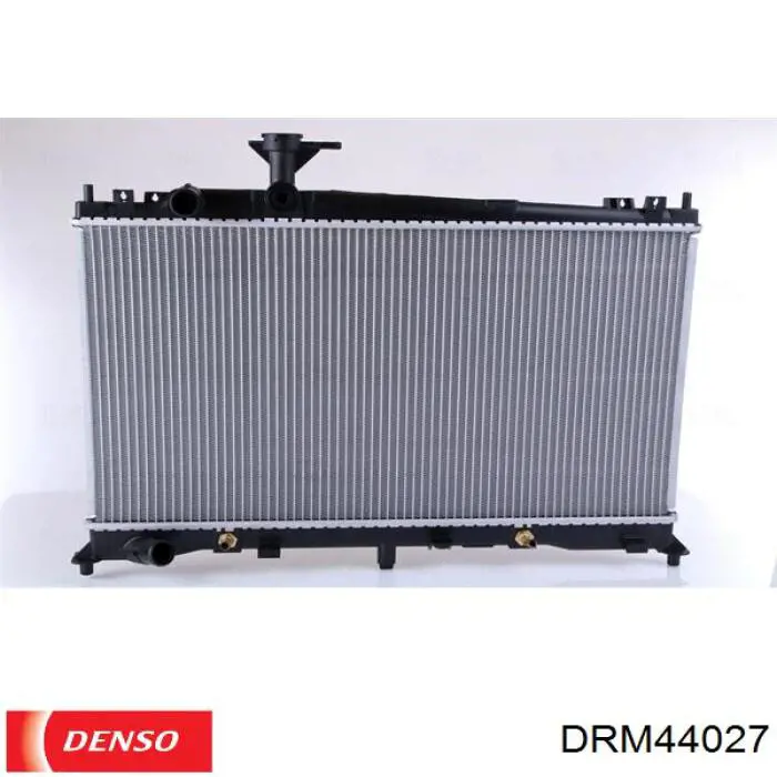 DRM44027 Denso radiador refrigeración del motor