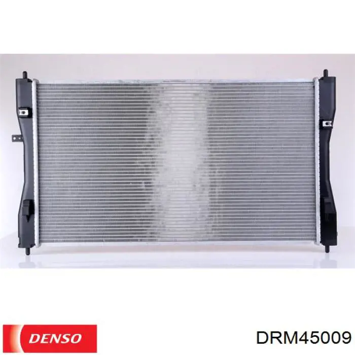 DRM45009 Denso radiador