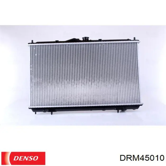 DRM45010 Denso radiador