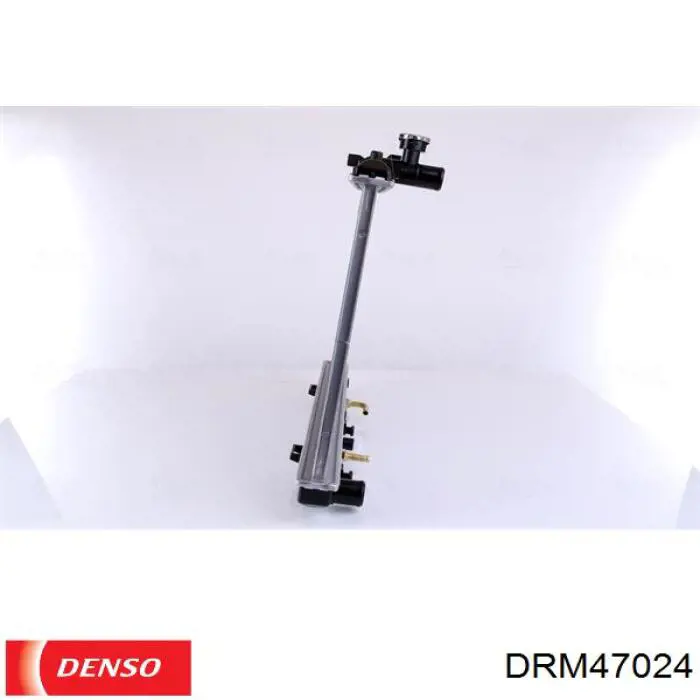 DRM47024 Denso radiador refrigeración del motor