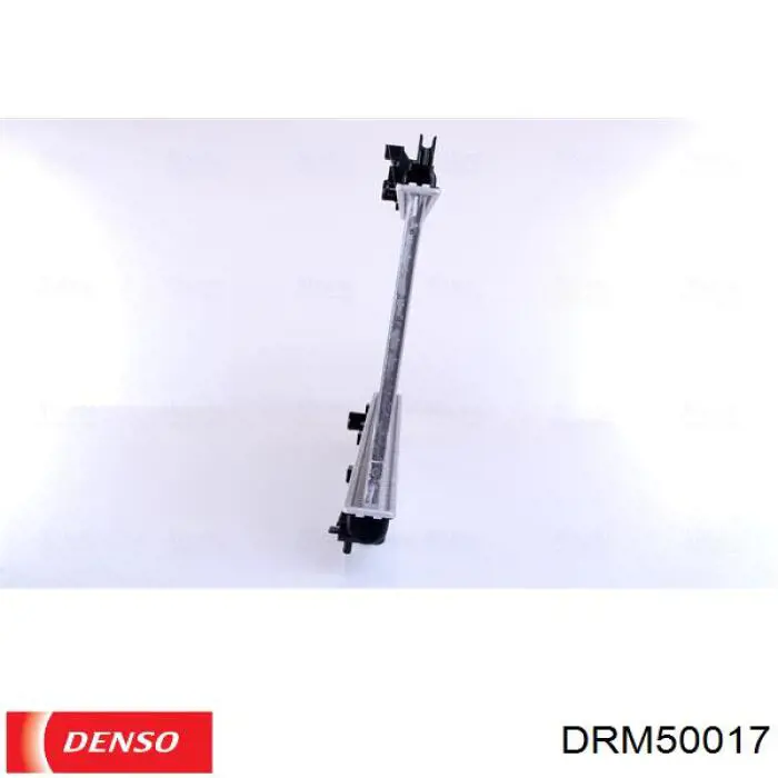 DRM50017 Denso radiador