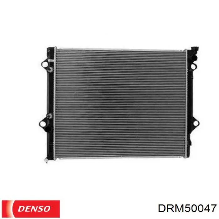 DRM50047 Denso radiador