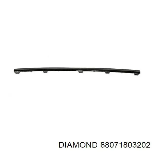 Embellecedor central del parachoques trasero VAG 3C8807443A2ZZ precio, desde 25,76 EUR