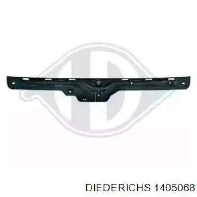 1514064 Ford Soporte central del parachoques trasero