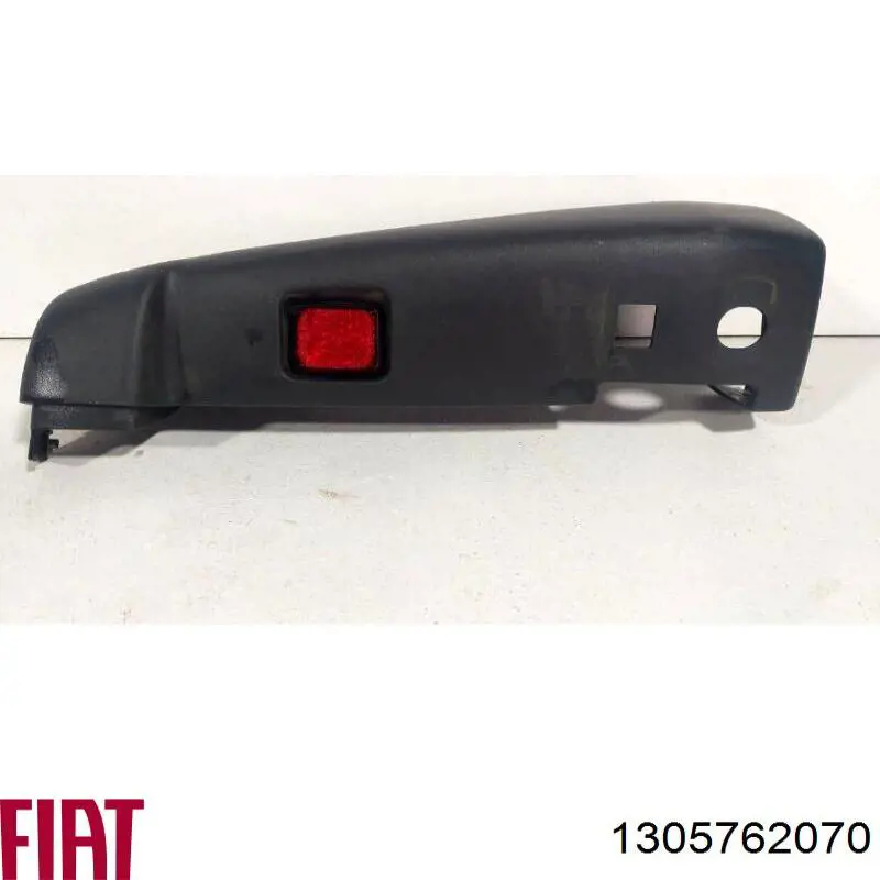 1305762070 Fiat/Alfa/Lancia Parachoques trasero, parte izquierda