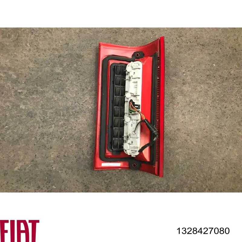 1328427080 Fiat/Alfa/Lancia Piloto trasero derecho