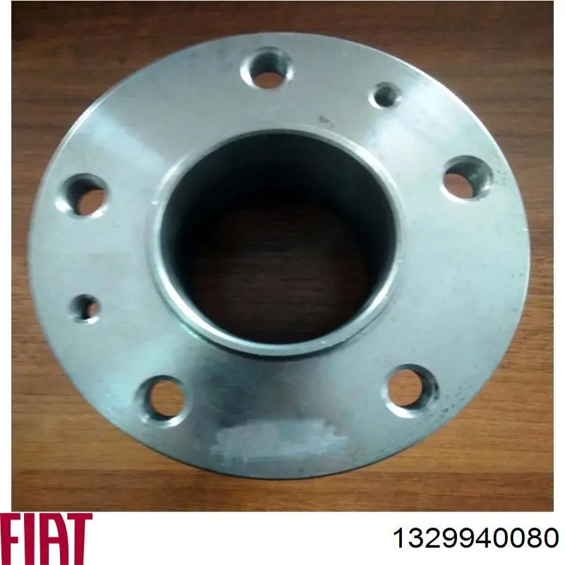 1329940080 Fiat/Alfa/Lancia Buje de rueda trasero