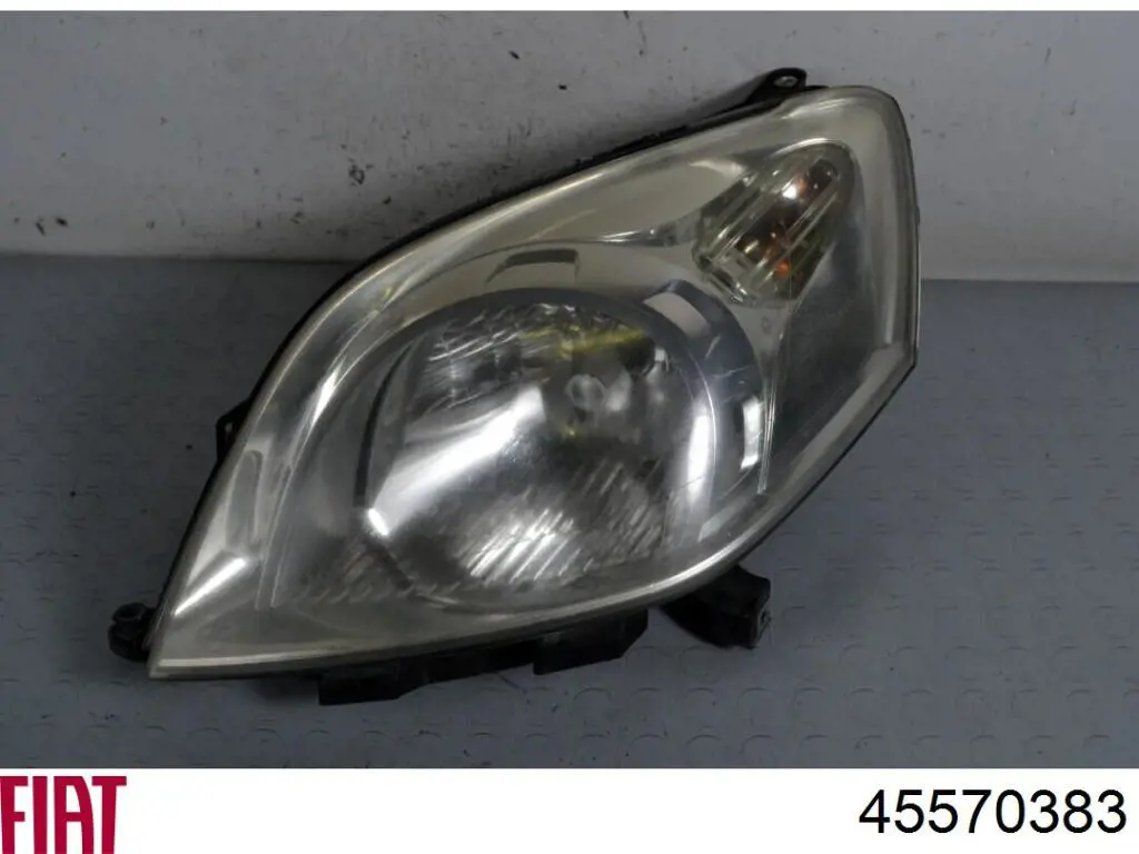 Comprar 45570383 Fiat/Alfa/Lancia Faro delantero izquierdo