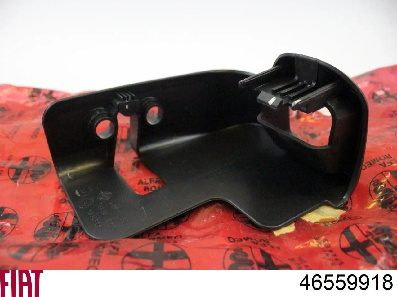  Moldura de parachoques trasero derecho Alfa Romeo 147 