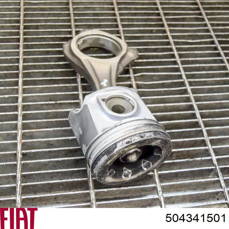 Biela del motor Iveco 504057276