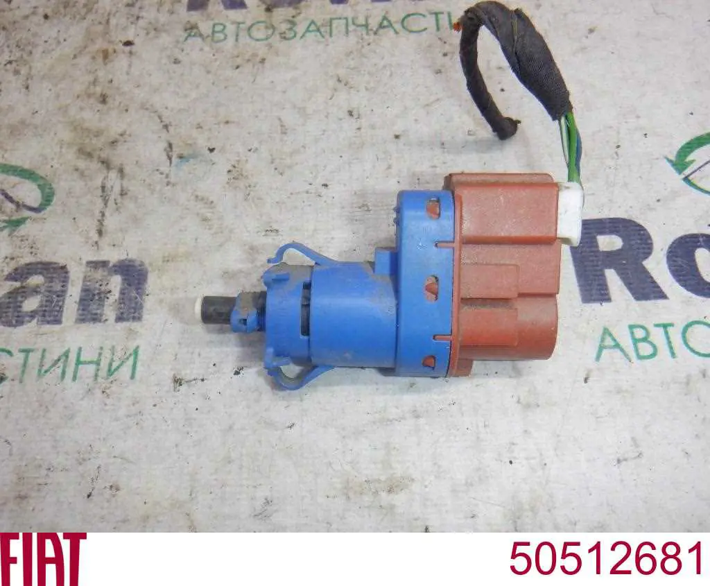 Interruptor de luz de freno Fiat/Alfa/Lancia 50512681 precio, desde 9,73 EUR