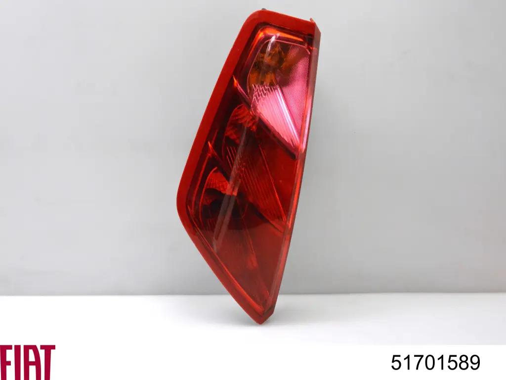Piloto trasero izquierdo Fiat/Alfa/Lancia 51701589 precio, desde 45,38 EUR