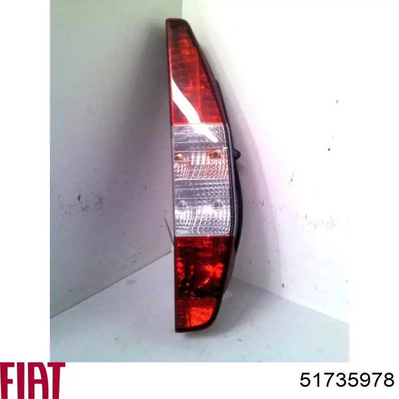 51735978 Fiat/Alfa/Lancia Piloto trasero derecho