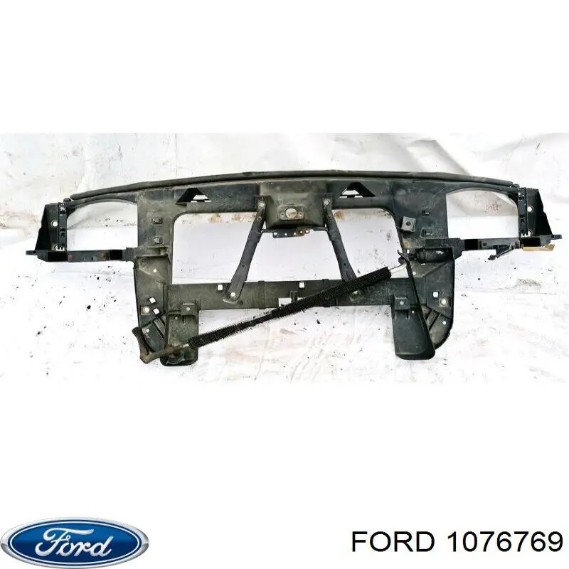 Comprar 1076769 Ford Parachoques delantero, parte central