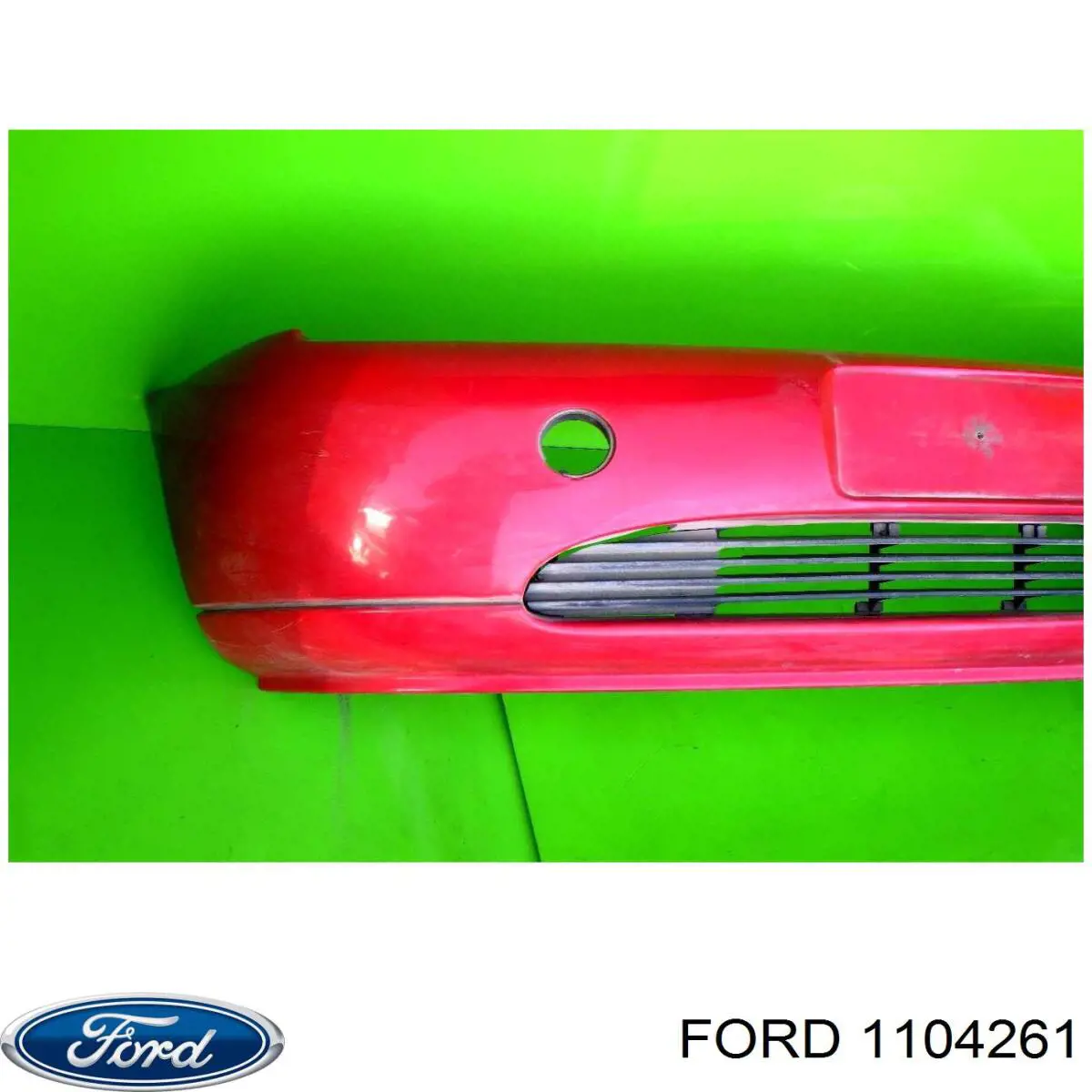 1104261 Ford parachoques delantero