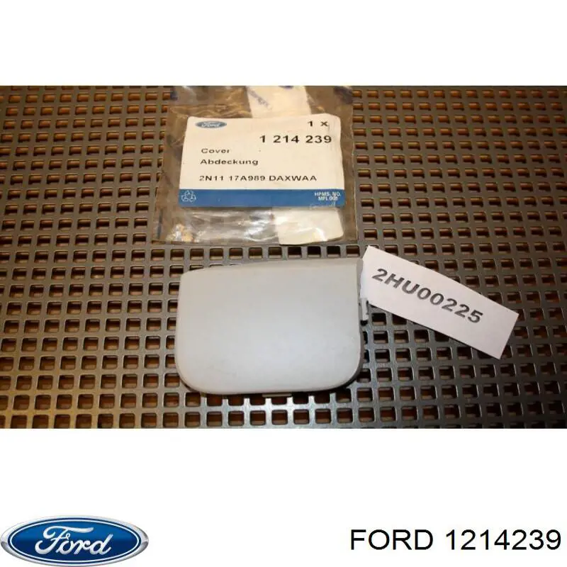 Tapa cubre gancho de remolque para parachoques delantera Ford 1214239 precio, desde 11,00 EUR