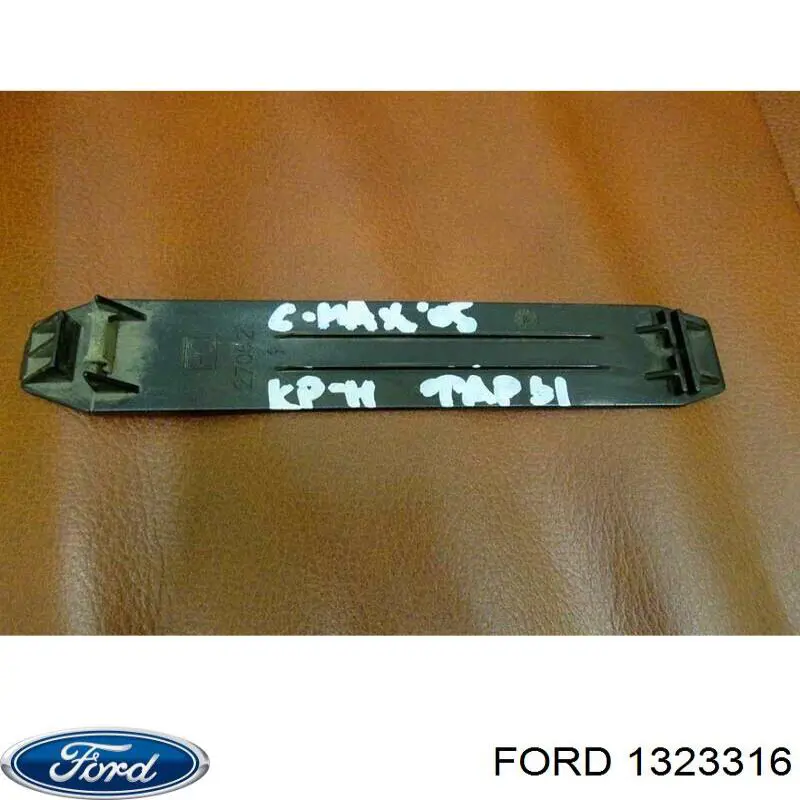 Soporte de montaje del faro delantero Ford 1252203 precio, desde 27,07 EUR