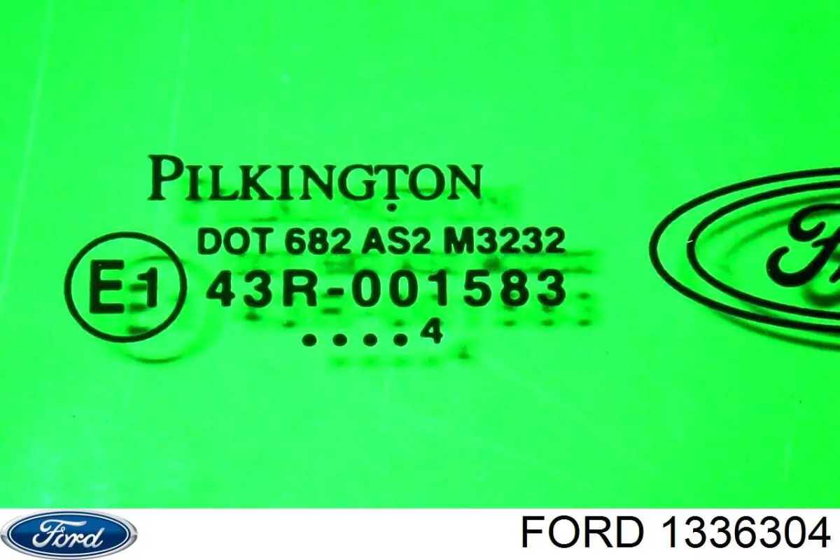 ST500745 Pilkington luna de puerta delantera derecha