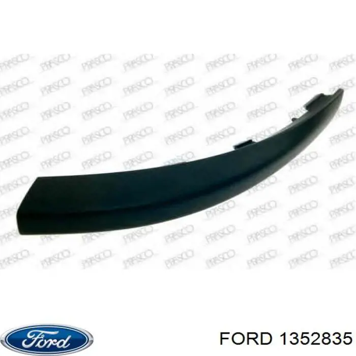 1352835 Ford moldura de rejilla parachoques delantero derecha