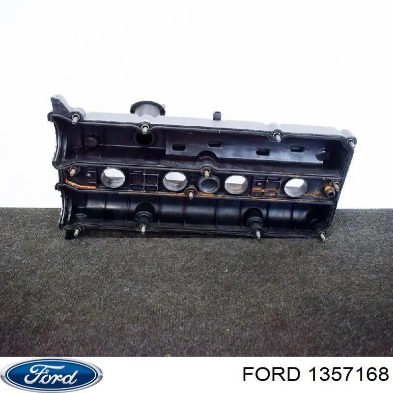 1357168 Ford tapa de culata