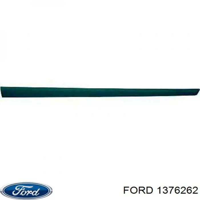 1376262 Ford revestimiento de la puerta delantera derecha