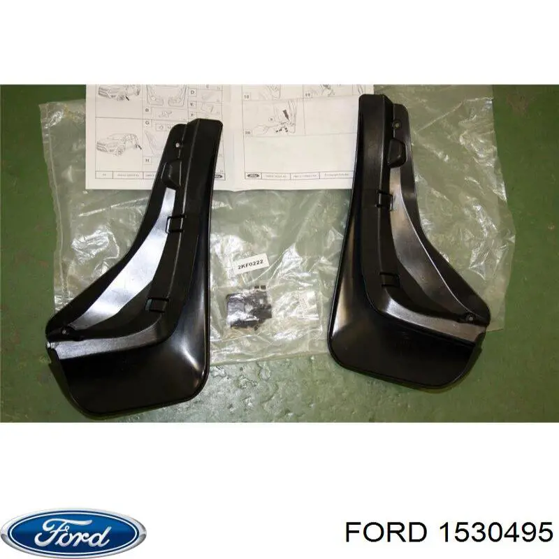 1498258 Ford faldillas guardabarros traseros