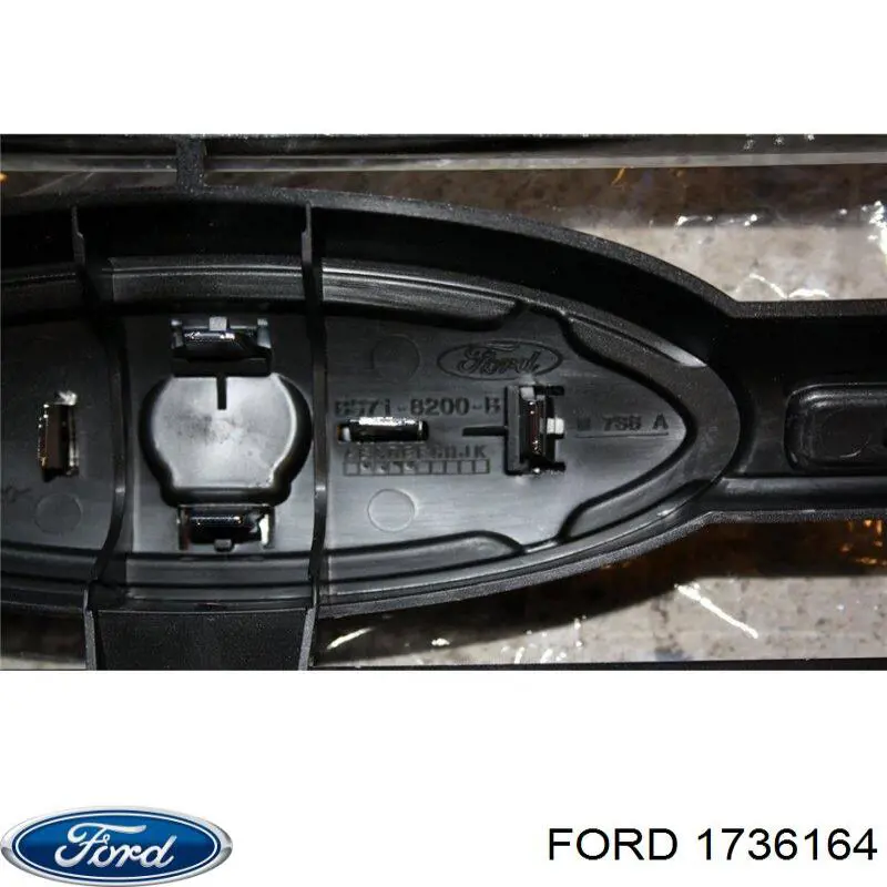 1717732 Ford rejilla de radiador