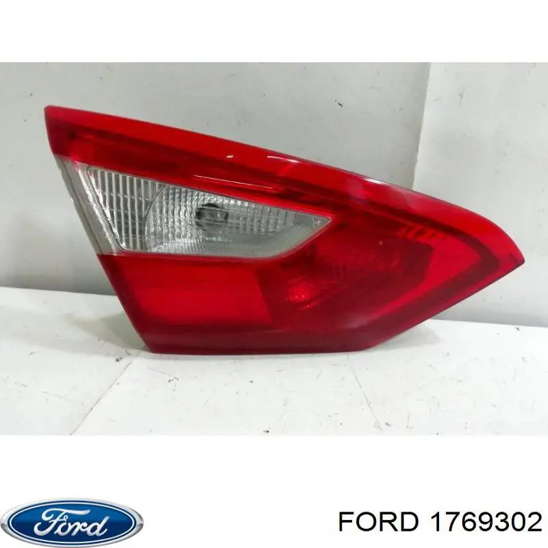 1769302 Ford piloto posterior interior izquierdo