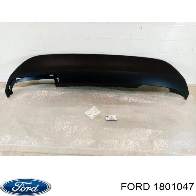 Listón embellecedor/protector, parachoques trasero central para Ford Fiesta (CB1)