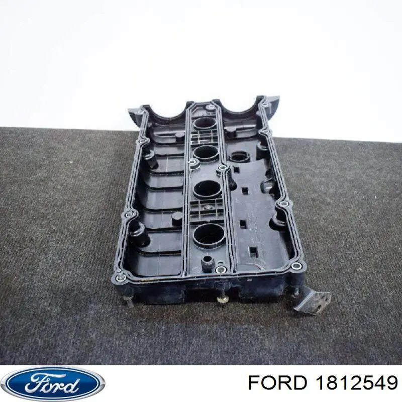 1673501 Ford tapa de culata