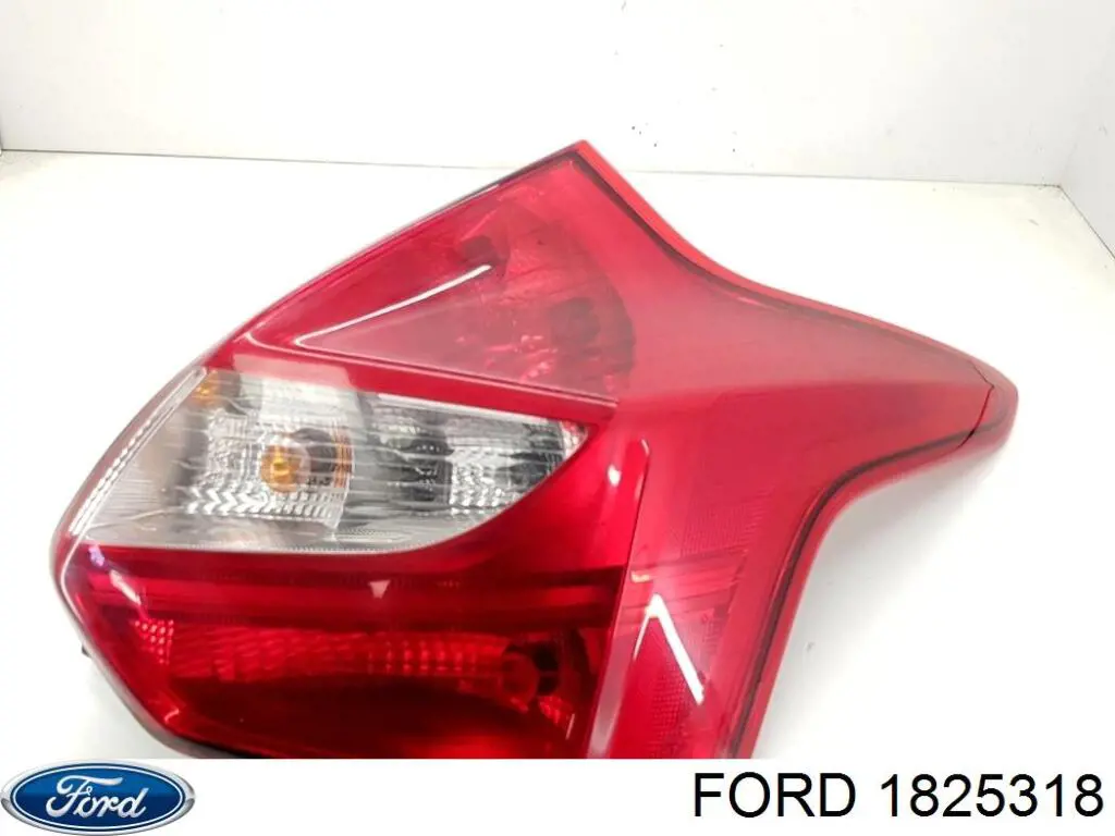 Piloto trasero derecho Ford 1825318 precio, desde 99,10 EUR