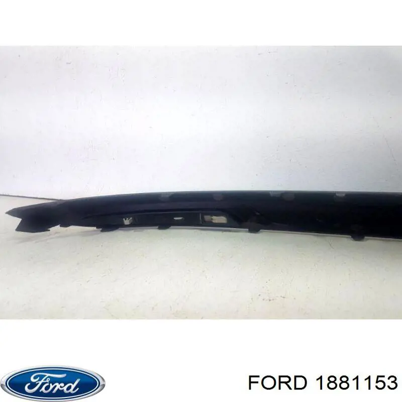 Comprar 1881153 Ford Embellecedor central del parachoques trasero
