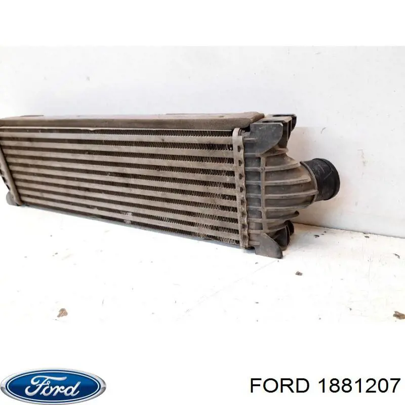 1881207 Ford intercooler