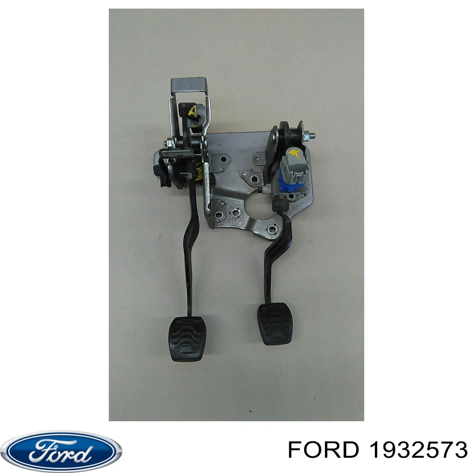 Comprar 1932573 Ford Espejo de retrovisor izquierdo