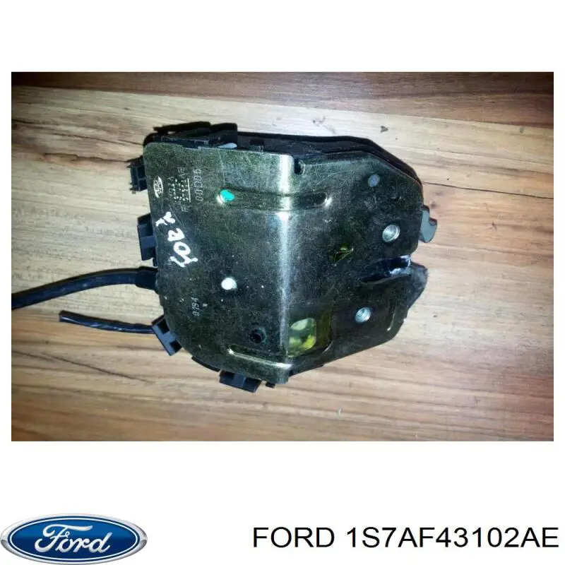 1S7AF43102AE Ford Cierre del maletero