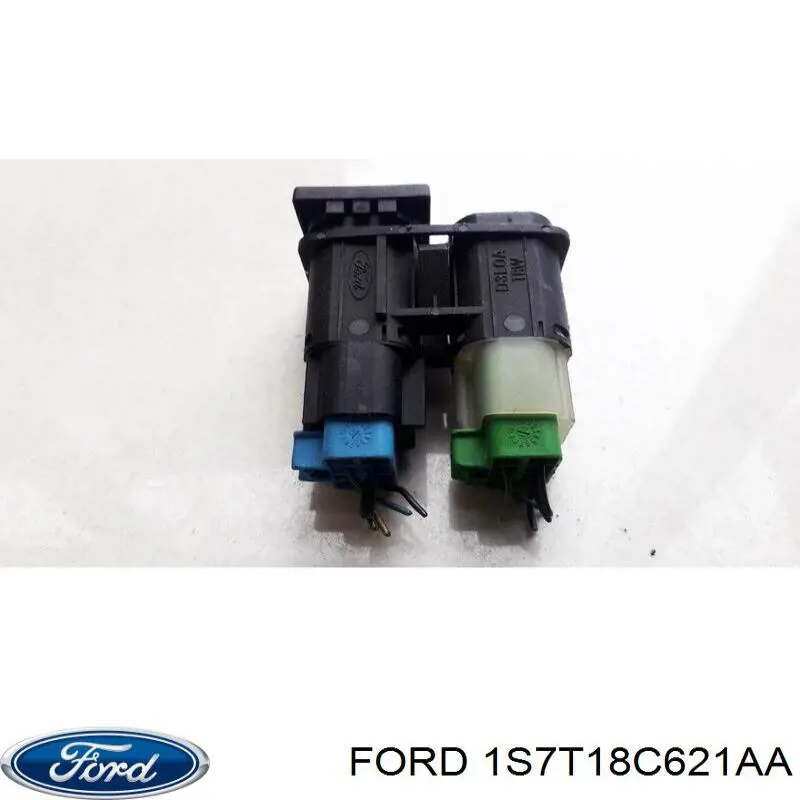 1122583 Ford 