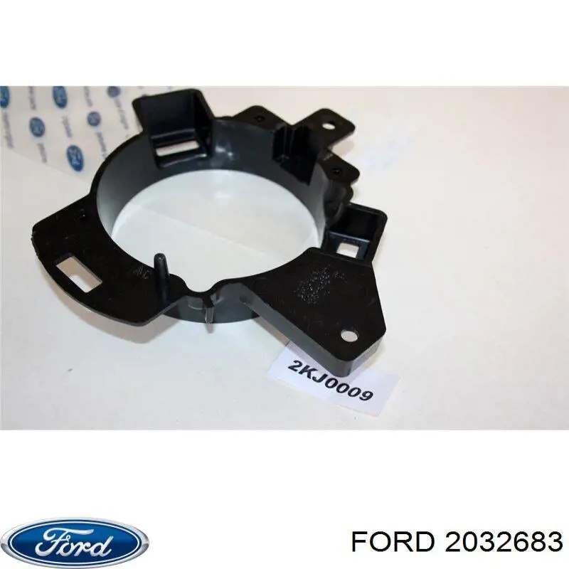 Montura de faro antiniebla izquierdo Ford 2032683 precio, desde 9,78 EUR