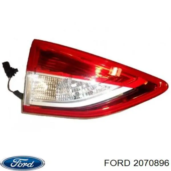 Piloto trasero interior izquierdo Ford 2070896 precio, desde 117,61 EUR