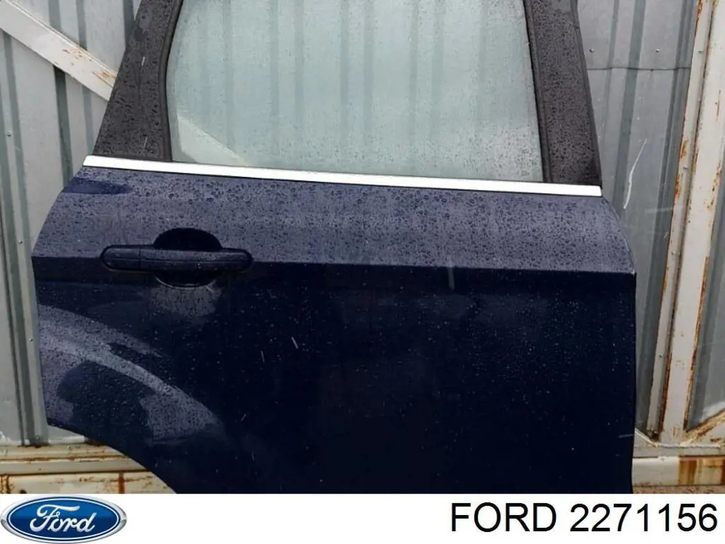 2271156 Ford puerta trasera derecha
