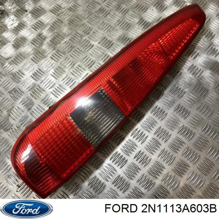 2N1113A603B Ford Piloto trasero izquierdo