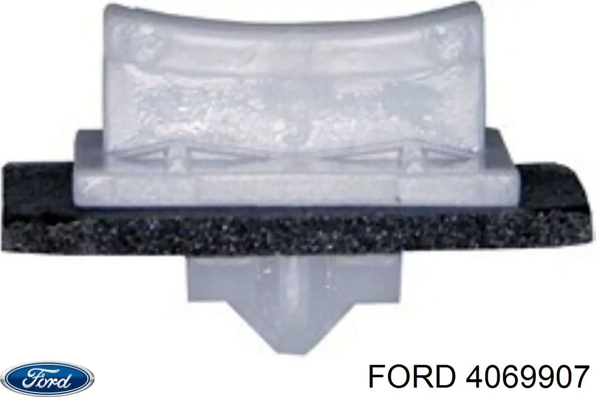 Comprar 1829079 Ford Clip de fijación de moldura de parabrisas