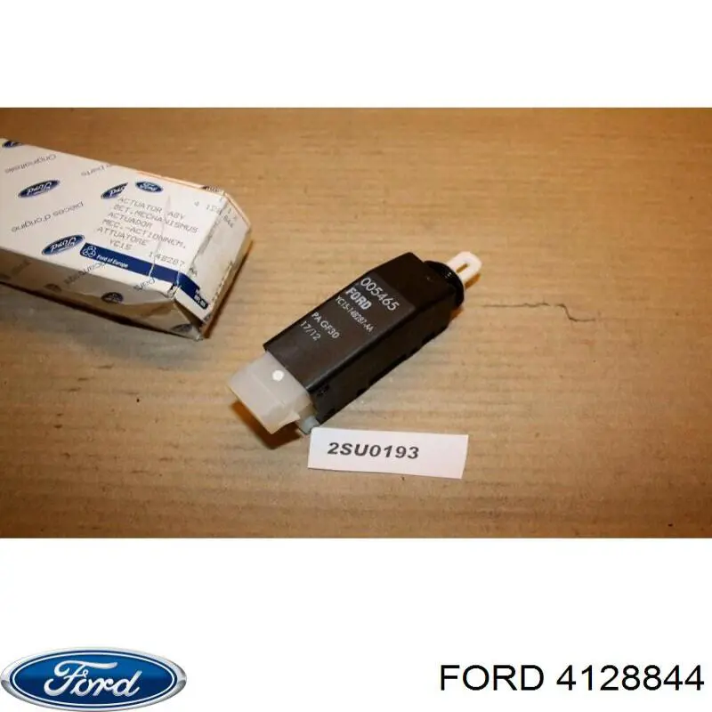 Cerradura de puerta lateral corrediza derecha 4128844 Ford