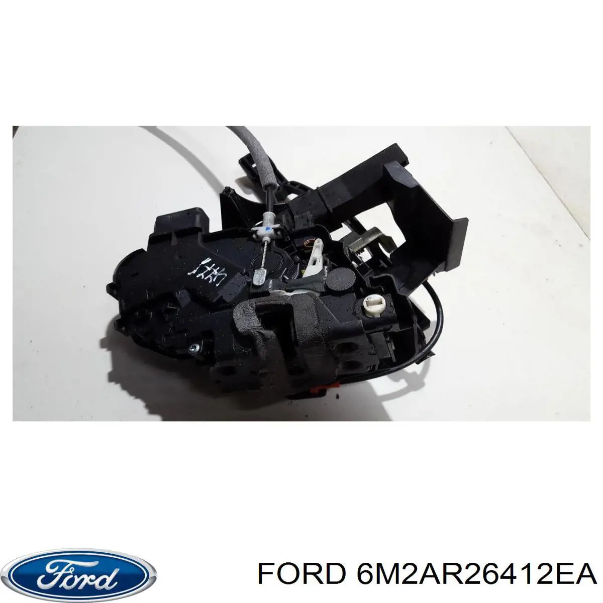 1444641 Ford cerradura de puerta trasera derecha