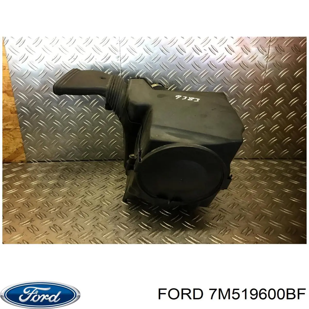 Caja del filtro de aire Ford 1915027