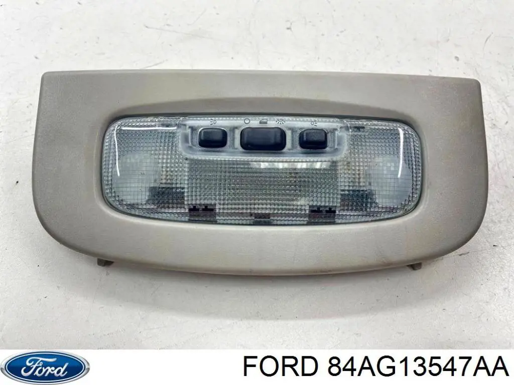 Luz de techo interior (cabina) Ford 6136623 precio, desde 8,74 EUR