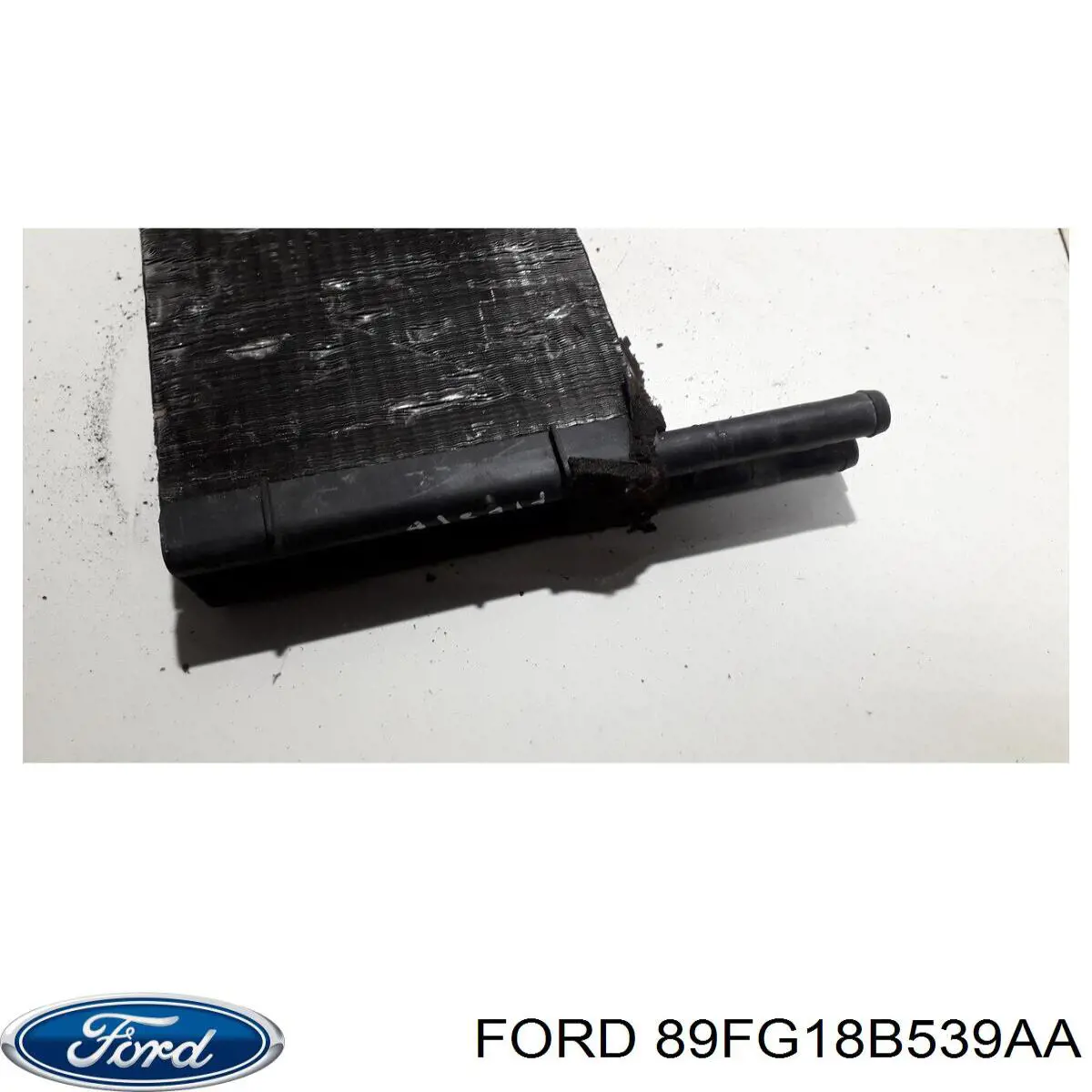 89FG18B539AA Ford radiador calefacción